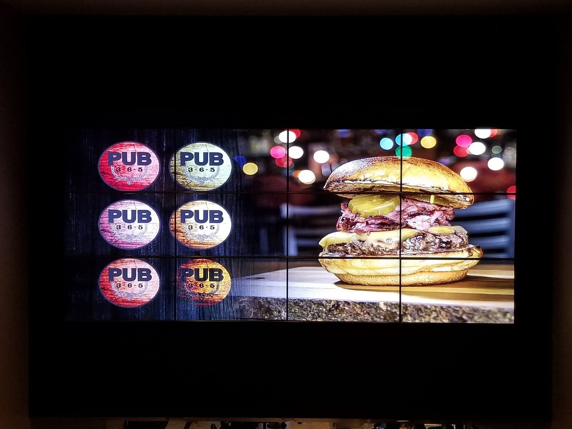 Digital Signage & Menu Boards